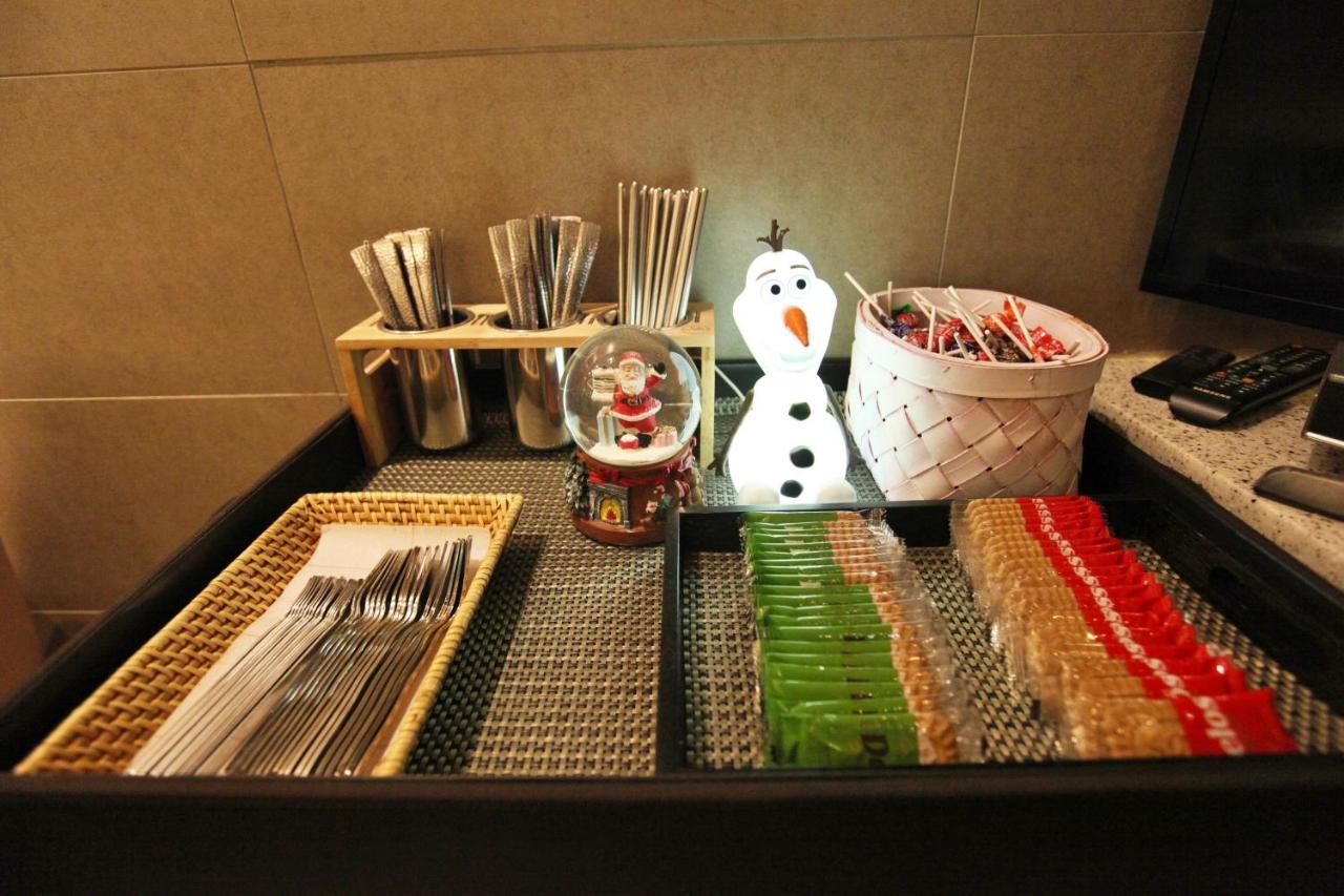 Changwon At Business Hotel מראה חיצוני תמונה